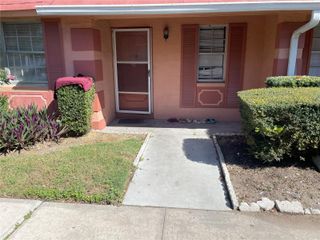 2727 W OAK RIDGE ROAD 5-1, Orlando, FL 32809