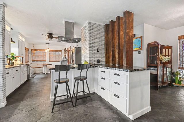 1114 Woodhorn Drive, Houston, TX 77062