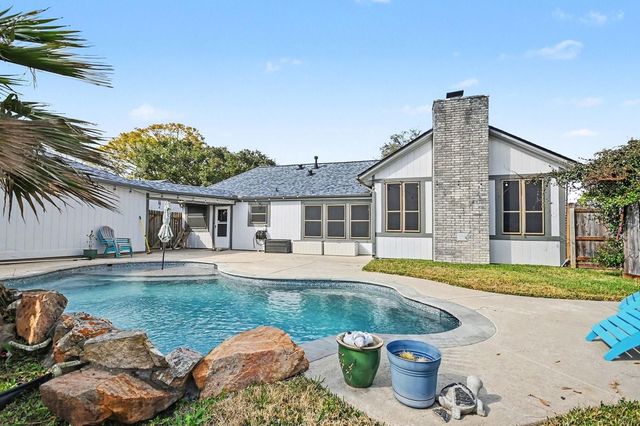 1114 Woodhorn Drive, Houston, TX 77062