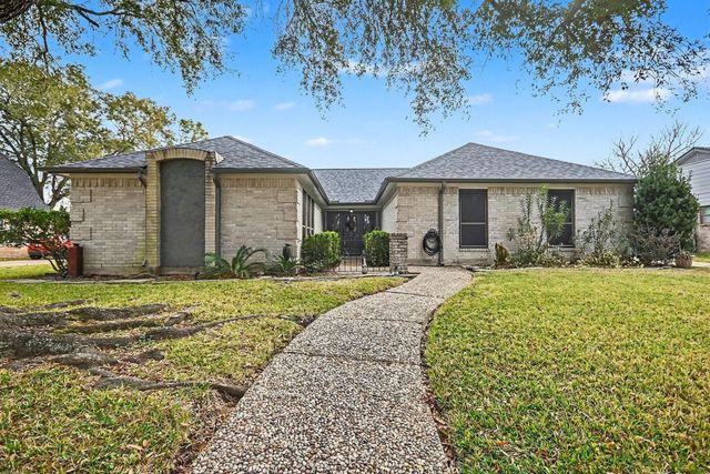 1114 Woodhorn Drive, Houston, TX 77062
