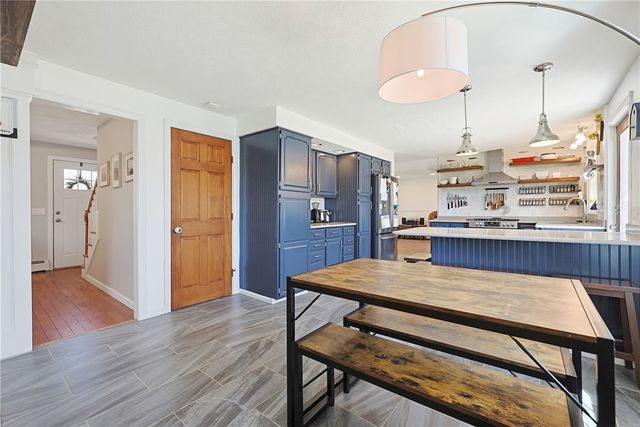 3 Fair Oaks Lane, Smithfield, RI 02828