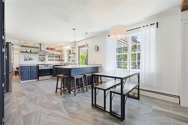 3 Fair Oaks Lane, Smithfield, RI 02828