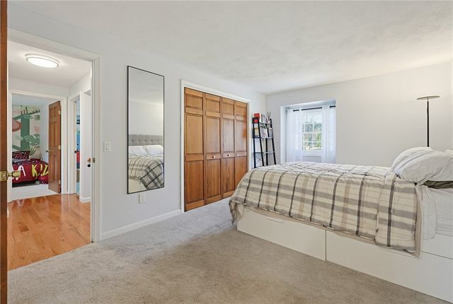 3 Fair Oaks Lane, Smithfield, RI 02828