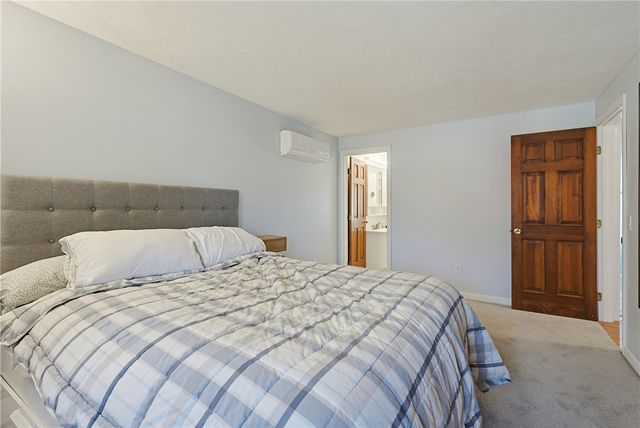 3 Fair Oaks Lane, Smithfield, RI 02828