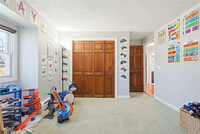 3 Fair Oaks Lane, Smithfield, RI 02828