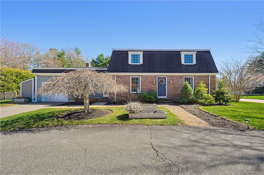 3 Fair Oaks Lane, Smithfield, RI 02828