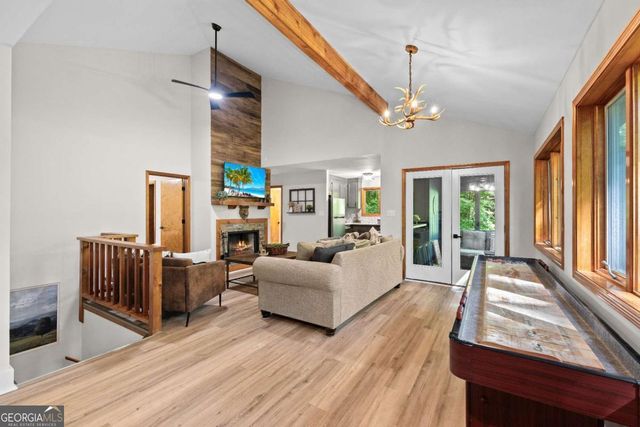 49 Baum Weg, Helen, GA 30545