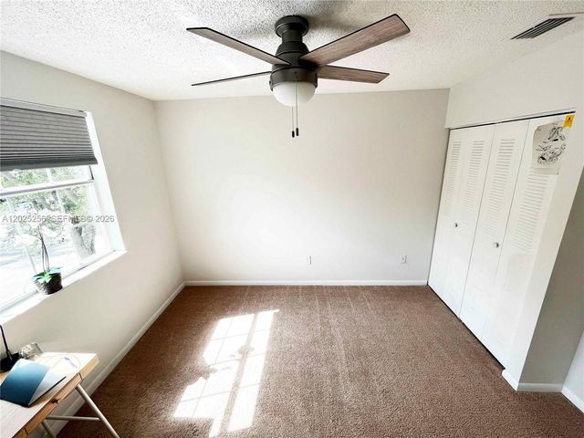 9832 NW 9th Ct, Plantation, FL 33324