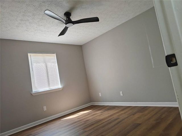 2394 Lawrenceville Highway A, Decatur, GA 30033