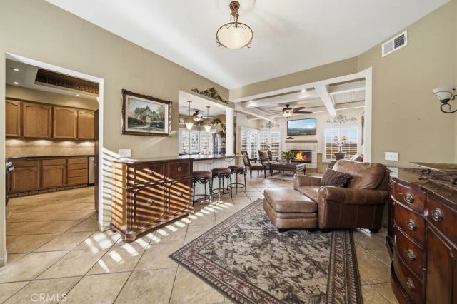 5633 W Avenue L2, Lancaster, CA 93536