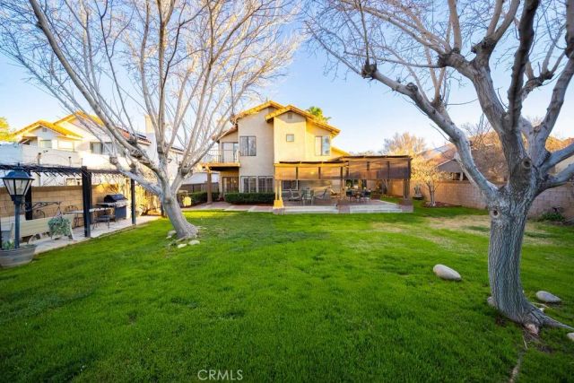 5633 W Avenue L2, Lancaster, CA 93536