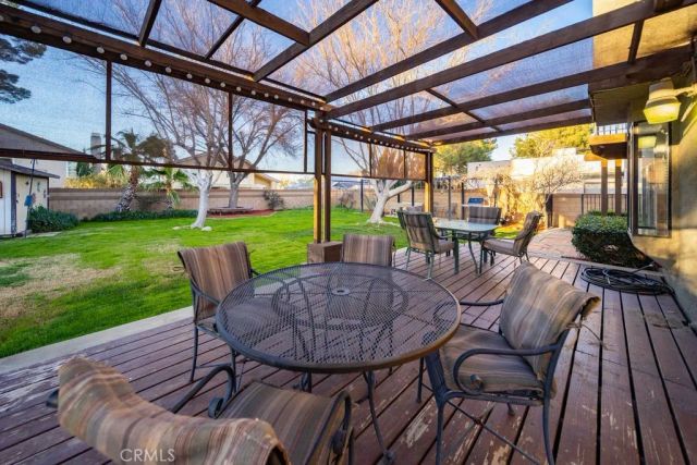 5633 W Avenue L2, Lancaster, CA 93536