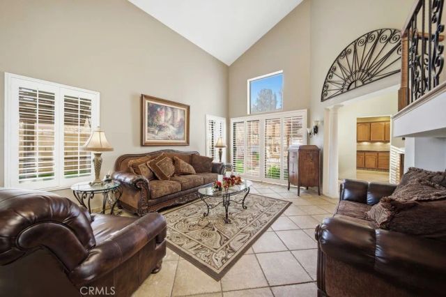 5633 W Avenue L2, Lancaster, CA 93536