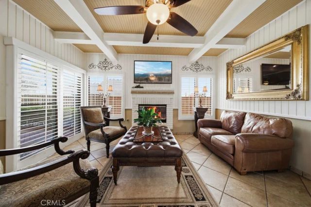 5633 W Avenue L2, Lancaster, CA 93536