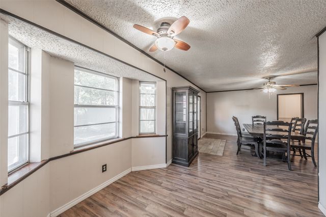 756 NW Wood Street, Burleson, TX 76028