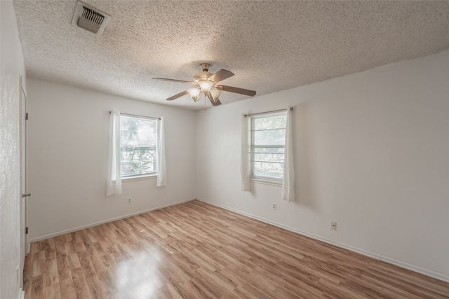 756 NW Wood Street, Burleson, TX 76028