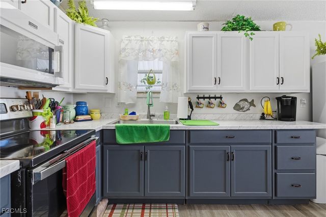 11650 Wild Flax DR, Fort Myers, FL 33908