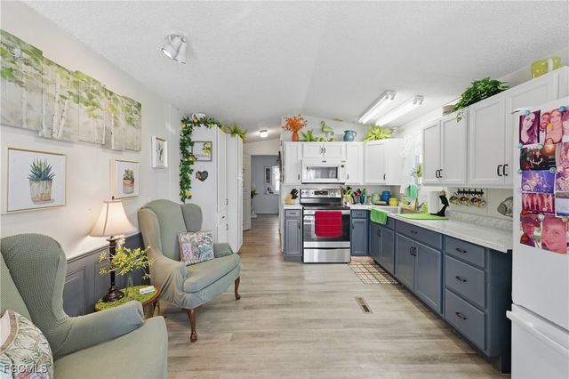 11650 Wild Flax DR, Fort Myers, FL 33908