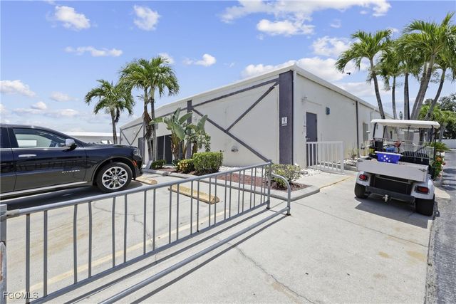 11650 Wild Flax DR, Fort Myers, FL 33908