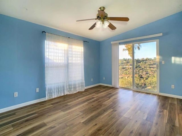 300 Thornton 5, El Cajon, CA 92021