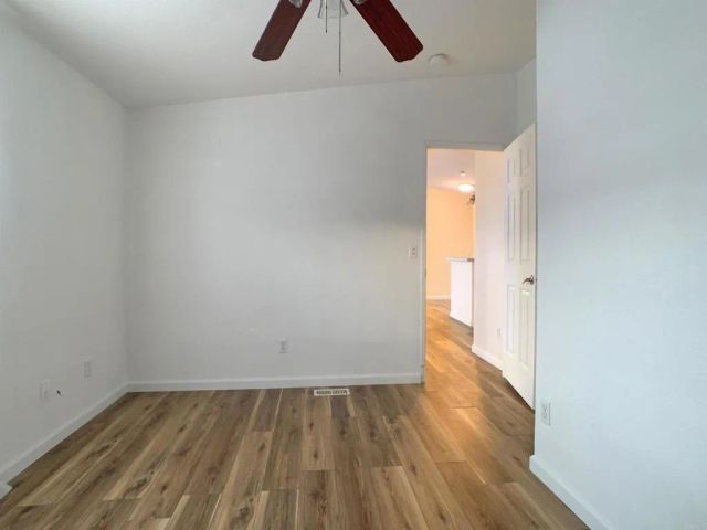 300 Thornton 5, El Cajon, CA 92021