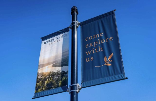 1748 Ledgestone Way, Hebron, KY 41048