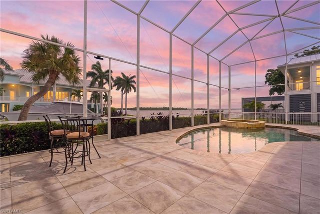 5575 Avenida Pescadora, Fort Myers Beach, FL 33931