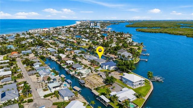 5575 Avenida Pescadora, Fort Myers Beach, FL 33931