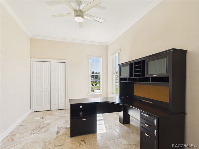 9254 S Deer Park Drive, Homosassa, FL 34446