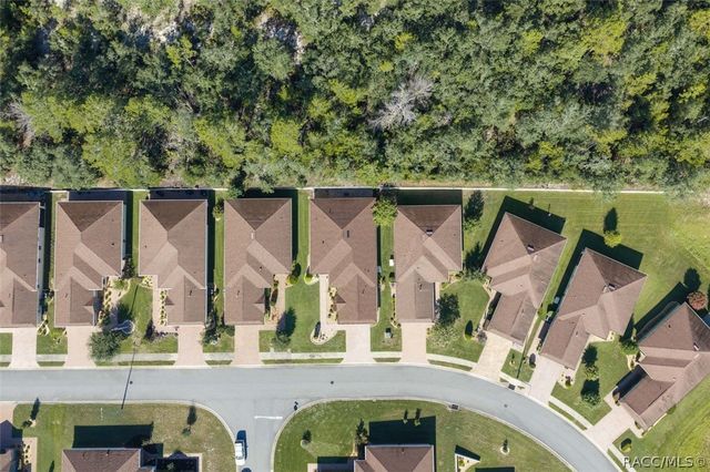 9254 S Deer Park Drive, Homosassa, FL 34446