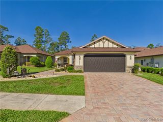 9254 S Deer Park Drive, Homosassa, FL 34446