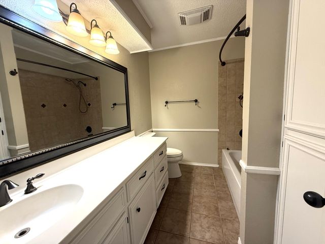 5705 87th Street, Lubbock, TX 79424
