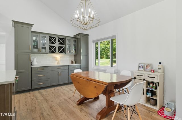 4509 Old Stage Road, Kingsport, TN 37664