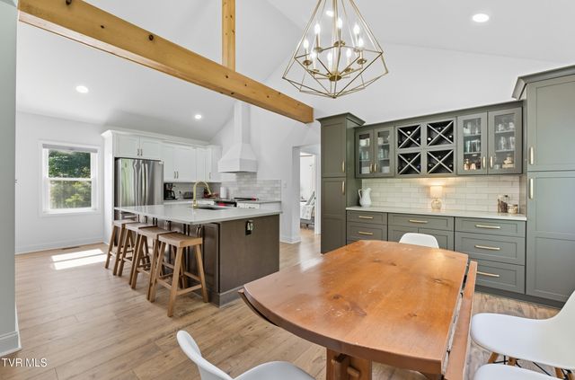 4509 Old Stage Road, Kingsport, TN 37664