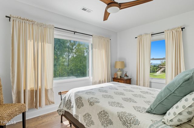 4509 Old Stage Road, Kingsport, TN 37664