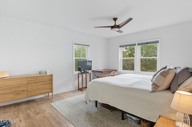 4509 Old Stage Road, Kingsport, TN 37664