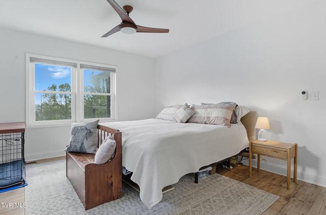 4509 Old Stage Road, Kingsport, TN 37664