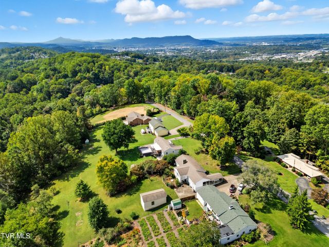 4509 Old Stage Road, Kingsport, TN 37664