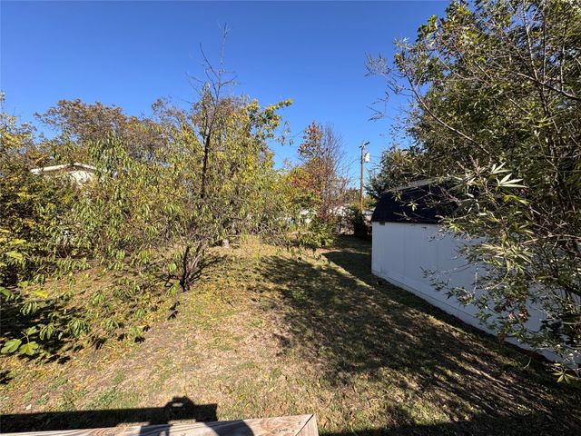 2547 Sharon Street, Dallas, TX 75211