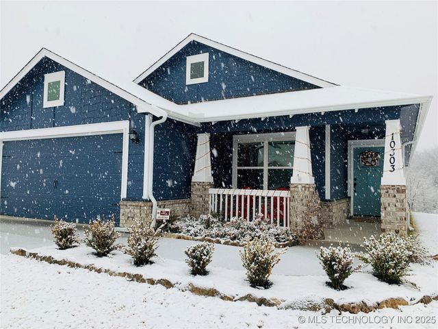 10303 N 99th East Avenue, Owasso, OK 74055