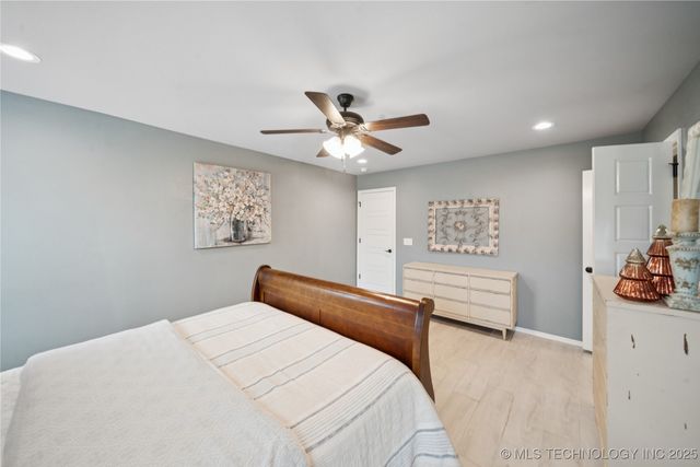 10303 N 99th East Avenue, Owasso, OK 74055