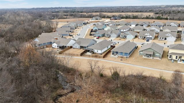 10303 N 99th East Avenue, Owasso, OK 74055