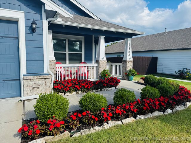 10303 N 99th East Avenue, Owasso, OK 74055