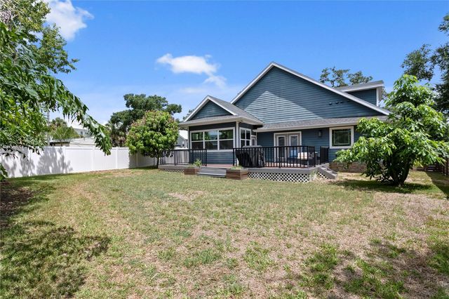 806 W FRANCES AVENUE, Tampa, FL 33602