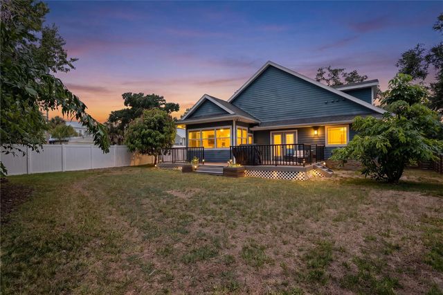 806 W FRANCES AVENUE, Tampa, FL 33602