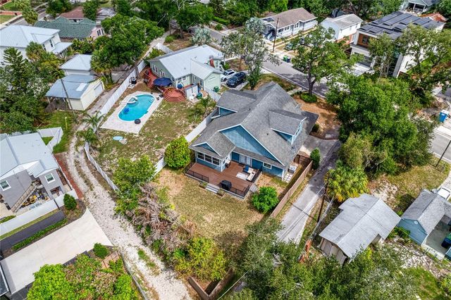 806 W FRANCES AVENUE, Tampa, FL 33602