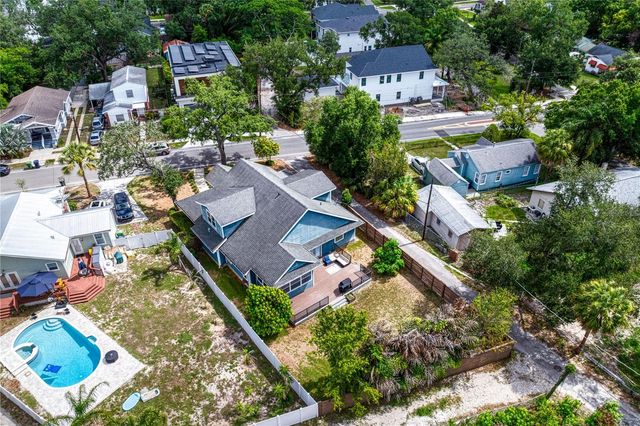 806 W FRANCES AVENUE, Tampa, FL 33602