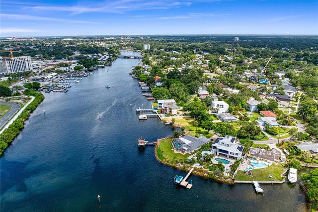 806 W FRANCES AVENUE, Tampa, FL 33602