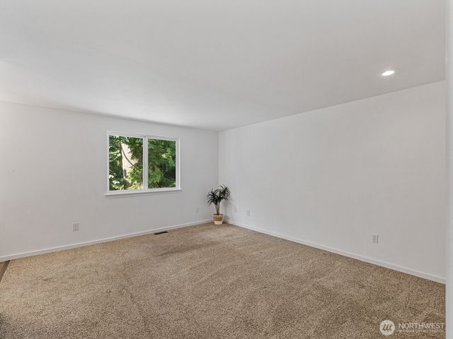 108 Noble Way, Granite Falls, WA 98252