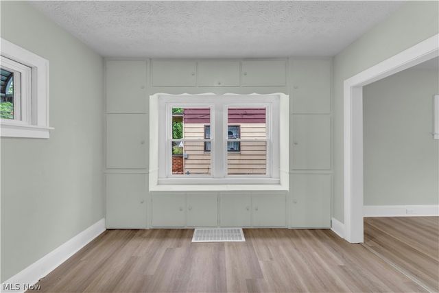 4415 E 139th Street, Garfield Heights, OH 44105